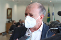 Governo do Estado vai construir em Irati a primeira unidade da Cidade do Idoso. A assinatura do convênio, último passo antes do processo de licitação da obra, foi feita pelo governador Carlos Massa Ratinho Junior e pelo prefeito do município, Jorge Derbli, nesta terça-feira (05), no Palácio Iguaçu.Foto: Gustavo Pontes