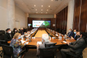 As novas oportunidades de parceria entre o Paraná e o Canadá foram o foco da visita de uma comitiva do Consulado Geral do Canadá a Curitiba nesta quarta-feira (6). O vice-governador Darci Piana recebeu, no Palácio Iguaçu, a cônsul-geral do Canadá em São Paulo, Heather Cameron. Foto: Camila Tonett/Vice-governadoria