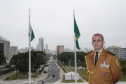 O major Sérgio Vieira Benício é o novo chefe da Casa Militar do Governo do Estado. Sua nomeação foi assinada pelo governador Carlos Massa Ratinho Junior na tarde desta quarta-feira (6). Integrante do quadro de oficiais policiais-militares (QOPM), o major exercia o cargo de subchefe da Casa Militar.