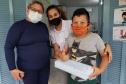 A Portos do Paraná deu início nesta semana, em parceria com a Superintendência Geral de Ação Solidária, à distribuição de brinquedos às crianças matriculadas nas escolas municipais das comunidades isoladas de Paranaguá e Antonina. Foto: Pierpaolo Nota/Portos do Paraná