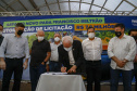 O governador em exercício Darci Piana anunciou nesta quinta-feira (07) novos investimentos para Francisco Beltrão, no Sudoeste do Paraná. As ações do Governo do Estado contemplam equipamentos para a saúde, a pavimentação de 51 vias urbanas e o lançamento do edital de licitação para a construção de uma Delegacia Cidadã na cidade. -  Francisco Beltrão, 07/10/2021  -  Foto: Gilson Abreu/AEN