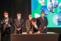 Paraná e Câmara de Comércio Árabe-Brasileira formalizam acordos para intensificar a parceria. Foto: Governo do Paraná