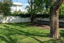 Ao ver um espaço abandonado no terreno do Colégio Papa João Paulo I, no bairro Boa Vista, em Curitiba, Aguinaldo Afonso Carneiro logo teve a ideia de criar um projeto para os estudantes ? e com a ajuda deles. Foi assim que o diretor criou uma sala verde multiusos, onde os alunos podem plantar, interagir com o meio ambiente e ter aulas ao ar livre. O projeto chegou a receber um prêmio, em 2000, concedido pela Nova Escola. - Curitiba, 14/10/2021 - Foto: Renato Prospero/SEED
