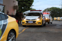 Centenas de viaturas e 1,5 mil policiais militares a mais do efetivo já aplicado rotineiramente, foram às ruas neste sábado (16/10) em todo o Paraná para inibir crimes e reforçar o patrulhamento em aéreas comerciais e residenciais do estado pela operação Fecha Quartel II. -  Curitiba, 16/10/2021 - Foto: PMPR