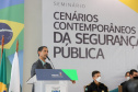 O vice governador Darci Piana participa  nesta quarta-feira  (20) do lançamento de programa de cursos de atualização profissional e de especialização nas áreas de Polícia Comunitária, Mediação de Conflitos e Análise Criminal para 6,2 mil profissionais de todo o Paraná,  no Palacio Iguacu.   Na foto, secretário da Segurança Pública, Romulo Marinho Soares. Curitiba, 20/10/2021 -  Foto: Geraldo Bubniak/AEN