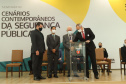 O vice governador Darci Piana participa  nesta quarta-feira  (20) do lançamento de programa de cursos de atualização profissional e de especialização nas áreas de Polícia Comunitária, Mediação de Conflitos e Análise Criminal para 6,2 mil profissionais de todo o Paraná,  no Palacio Iguacu.   Curitiba, 20/10/2021 -  Foto: Geraldo Bubniak/AEN