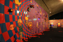 Em um mês, exposição "OSGEMEOS: Segredos" alcança mais de 41 mil ingressos vendidos. Foto: José Fernando Ogura/AEN
