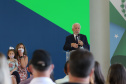 O vice governador Darci Piana e o  secretário de Justiça, Família e Trabalho, Ney Leprevost assinam  nesta quarta-feira  (27) termo de repasse ao Cedca aos municípios,  no Palacio Iguacu.   Curitiba, 27/10/2021 -  Foto: Geraldo Bubniak/AEN