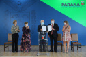 O vice governador Darci Piana e o  secretário de Justiça, Família e Trabalho, Ney Leprevost assinam  nesta quarta-feira  (27) termo de repasse ao Cedca aos municípios,  no Palacio Iguacu.   Curitiba, 27/10/2021 -  Foto: Geraldo Bubniak/AEN