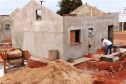 A Cohapar iniciará em novembro a comercialização de 57 novas moradias que estão em fase final de construção em Mariluz, na região Noroeste do Paraná. Os interessados na compra dos imóveis têm até o dia 12 de novembro para realizarem o cadastro no site da companhia e se habilitaram a participar do processo seletivo das unidades habitacionais. - Curitiba, 28/10/2021 -  (Foto: Alessandro Vieira/AEN)