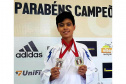 215 atletas do Paraná vão ao Rio de Janeiro para disputar os Jogos Escolares Brasileiros. Na foto, o atleta Eduardo dos Santos Sobrinho quando foi Campeão Paranaense. (Foto: acervo do atleta)