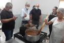 A Cooperativa Copasol Cachoeira, de Antonina, e a Associação de Produtores Rurais de Antonina (Aspran), no Litoral, receberam nesta quinta-feira (28) equipamentos agrícolas adquiridos com recursos do programa Coopera Paraná. A entrega foi feita em solenidade no ginásio de esportes da Escola Rural Municipal Professora Olimpia Breyer, em Cachoeira de Cima.  - Antonina, 29/10/2021 - Foto: SEAB