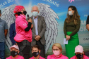 Expedição Filhas do Paraná volta a Curitiba após 2.800 km divulgando o Outubro Rosa. As motociclistas do grupo Filhas do Vento e da Liberdade retornaram neste sábado (30) ao Palácio Iguaçu – mesmo ponto de onde partiram no dia 14 de outubro, e foram recebidas pelo vice-governador Darci Piana e pela primeira-dama do Estado e presidente do Conselho Estadual de Ação Solidária, Luciana Saito Massa. - Curitiba, 30/10/2021 - Foto: Valdelino Pontes