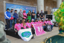 Expedição Filhas do Paraná volta a Curitiba após 2.800 km divulgando o Outubro Rosa. As motociclistas do grupo Filhas do Vento e da Liberdade retornaram neste sábado (30) ao Palácio Iguaçu – mesmo ponto de onde partiram no dia 14 de outubro, e foram recebidas pelo vice-governador Darci Piana e pela primeira-dama do Estado e presidente do Conselho Estadual de Ação Solidária, Luciana Saito Massa. - Curitiba, 30/10/2021 - Foto: Valdelino Pontes