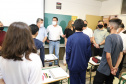 O governador Carlos Massa Ratinho Junior entregou nesta quinta-feira (04) mais 1.837 kits de uniformes para três colégios estaduais cívico-militares (CECM) de Umuarama, no Noroeste do Paraná. Foto:  Umuarama, 04/11/2021 - Foto: Ari Dias/AEN