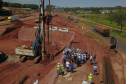As obras de modernização do Trevo Gauchão, em Umuarama, chegaram a um terço de execução. O governador Carlos Massa Ratinho Junior vistoriou nesta quinta-feira (04) o projeto que vai resolver um dos principais gargalos logísticos do Noroeste paranaense.  Foto: Alessandro Vieira/SEDEST