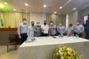 O secretário de Estado da Saúde, Beto Preto, assinou nesta sexta-feira (5) a autorização para o aumento no repasse de custeio ao Hospital Moacir Micheletto, em Assis Chateaubriand, logo após a visita na unidade. - Assis Chateaubriand, 05/11/2021 - Foto: Andressa Desyreé / Sesa