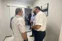 O secretário de Estado da Saúde, Beto Preto, assinou nesta sexta-feira (5) a autorização para o aumento no repasse de custeio ao Hospital Moacir Micheletto, em Assis Chateaubriand, logo após a visita na unidade. - Assis Chateaubriand, 05/11/2021 - Foto: Andressa Desyreé / Sesa
