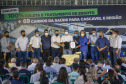 Governador Carlos Massa Ratinho Junior entrega 69 veículos para os 25 municípios da 10ª Regional de Saúde, em Cascavel. Carros serão usados para reforçar estratégia de Saúde da Família, com atendimentos domiciliares realizados pelos municípios. - Cascavel, 05/11/2021 - Foto Gilson Abreu/AEN