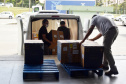 O Paraná recebeu nesta segunda-feira (8) mais 161.460 imunizantes da Pfizer/BioNTech. A nova remessa ainda aguarda a divulgação do informe técnico do Governo Federal e, por isso, ainda não tem público-alvo definido. - Curitiba, 08/11/2021 - Foto: Américo Antonio/SESA