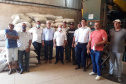 Entrega de pavimentação de estrada rural e de máquinas, caminhão e equipamentos para cooperativas de agricultura familiar, inauguração de cozinha comunitária. Estas foram algumas das ações dos secretários estaduais da Agricultura e do Abastecimento, Norberto Ortigara, e do Planejamento e Projetos Estruturantes, Valdemar Bernardo Jorge, na semana passada na região do Norte Pioneiro. - Curitiba, 08/11/2021 - Foto: SEAB