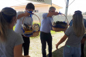 Entrega de pavimentação de estrada rural e de máquinas, caminhão e equipamentos para cooperativas de agricultura familiar, inauguração de cozinha comunitária. Estas foram algumas das ações dos secretários estaduais da Agricultura e do Abastecimento, Norberto Ortigara, e do Planejamento e Projetos Estruturantes, Valdemar Bernardo Jorge, na semana passada na região do Norte Pioneiro. - Curitiba, 08/11/2021 - Foto: SEAB