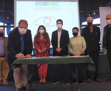 Prefeitos da Assomec firmam compromisso com os Objetivos de Desenvolvimento Sustentável. Foto:SEDU