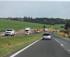 Atendimentos emergenciais nas rodovias do Paraná serão concentrados nos números 191, 193 e 198 - Foto: Geraldo Bubniak/ANPr