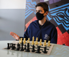 Título inédito do xadrez no JEBs revela bom desempenho e construção de valores no Paraná