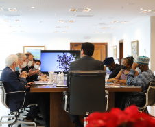 Governador recebe embaixador da Nigéria e apresenta potencial do Paraná