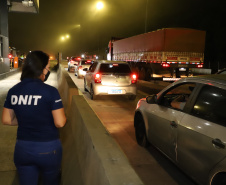 Encerramento dos atuais contratos de concessão de rodovias no Paraná. Abertura das catracas da praça de pedágio da Ecovia, na BR-277, em São José dos Pinhais, ocorrida à 0h00 deste domingo. - Curitiba, 28/11/2021 - Foto: Ari Dias/AEN