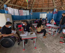 Artesãos de comunidades indígenas fazem a formação da Bolsa Qualificação. Foto: Kraw Penas/SECC