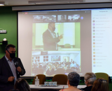 O secretário de Estado da Saúde, Beto Preto, acompanhou o encerramento do ano letivo do curso Técnico em Enfermagem da Escola de Saúde Pública. - Curitiba, 23/11/2021 - Foto: Américo Antonio/SESA