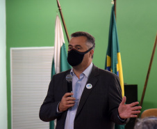 O secretário de Estado da Saúde, Beto Preto, acompanhou o encerramento do ano letivo do curso Técnico em Enfermagem da Escola de Saúde Pública. - Curitiba, 23/11/2021 - Foto: Américo Antonio/SESA