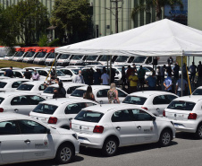 Estado entrega 108 veículos para municípios da Região Metropolitana de Curitiba