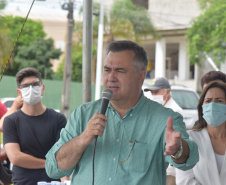 Estado entrega 26 veículos à Regional de Saúde de Cianorte e assina convênio de R$ 5,1 milhões