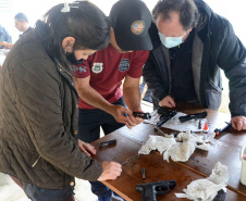 Polícia Civil promove cursos de atualização de armamento e tiro em Curitiba - Foto: PCPR