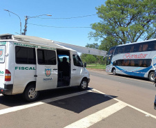 O Departamento de Estradas de Rodagem do Paraná (DER/PR) está ingressando na Justiça Federal com pedido de liminar em Ação Civil Pública para obrigar as concessionárias de pedágio do anel de integração a implantar a canalização do tráfego e reforço de sinalização nas praças de pedágio, a fim de garantir a transposição livre e segura dos usuários, com o encerramento dos contratos. -  Curitiba, 22/11/2021 - Foto: DER