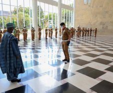 Governador recebe embaixador da Nigéria e apresenta potencial do Paraná