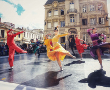 BALÉ - PRAÇA GENEROSO MARQUES - José Fernando Ogura/AEN