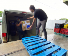 Paraná recebe 278 mil vacinas para D2, adolescentes e municípios de fronteira