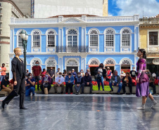 BALÉ - PRAÇA GENEROSO MARQUES - José Fernando Ogura/AEN