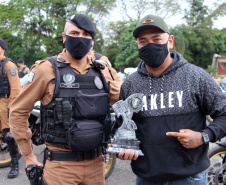 Policiais militares se formam no curso de rondas ostensivas com motocicletas. Foto:PMPR