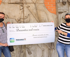 A ganhadora do segundo maior prêmio – de R$ 200 mil – é a professora Maria V. Natural da cidade de Alta Floresta (MT) ela mora em Curitiba há mais de 6 anos. No cadastro do programa constava seu antigo endereço, em Mato Grosso.  Foto: SEFA