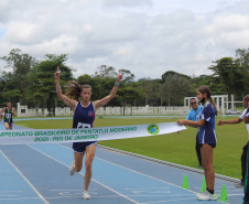 Isabela Abreu é destaque no pentatlo moderno. Paraná Esporte