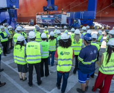 Terminal de contêineres do Porto de Paranaguá alcança marca de 1 milhão de unidades movimentadas