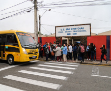 Escola Estadual São Cristóvão no início do ano letivo. Curitiba