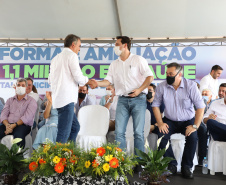 O governador Carlos Massa Ratinho Junior inaugurou nesta sexta-feira (17) o novo Hospital Juarez Barreto, no município de Faxinal, no Vale do Ivaí, após obras de ampliação. - Faxinal, 17/12/2021 - Foto: Ari Dias