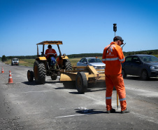 Pavimentação em concreto ca PRC-280 avança 1 Km por dia.