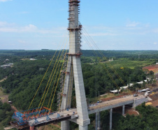 Obras da Ponte da Integração Brasil-Paraguai atingem 74,5% de execução